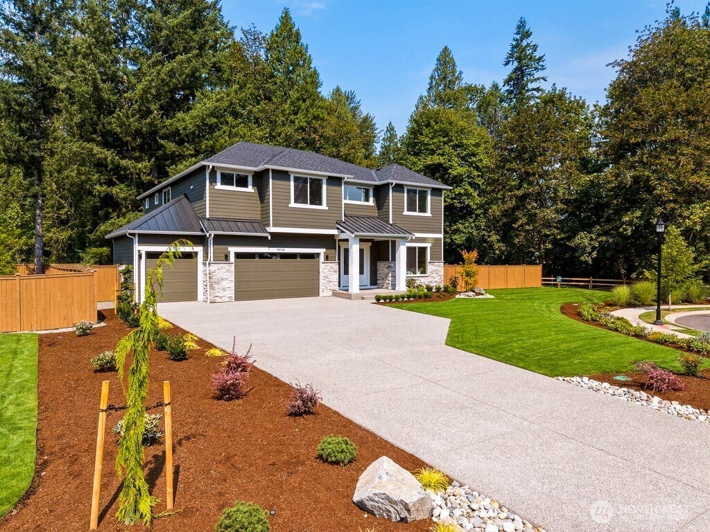 Photo of 16036 SE 141st Place #8, Renton, WA 98059 (MLS # 2556603)