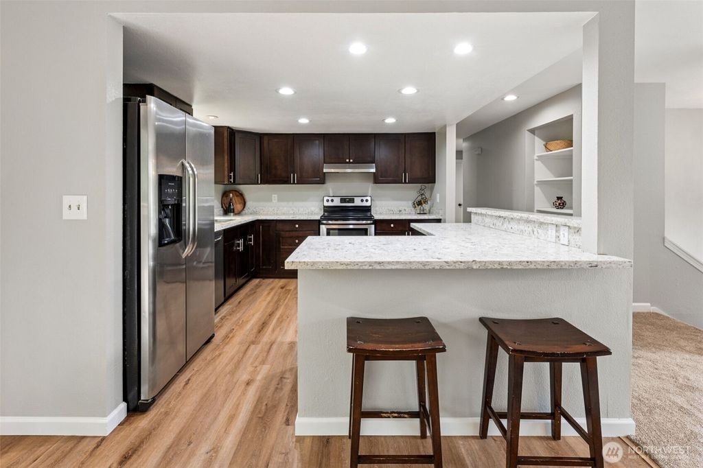 Photo of 33121 30th Avenue SW, Federal Way, WA 98023 (MLS # 2380243)