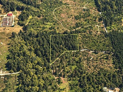 6207 183rd Avenue SW Longbranch WA 98351