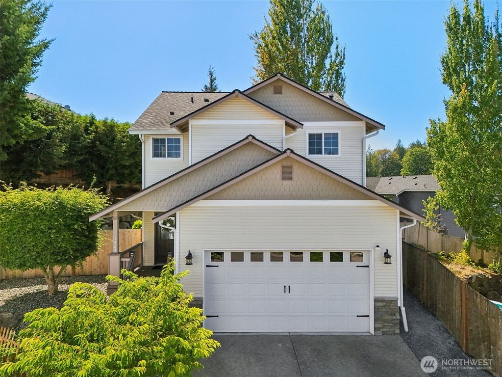 Photo of 1424 113th Avenue SE, Lake Stevens, WA 98258 (MLS # 2420522)