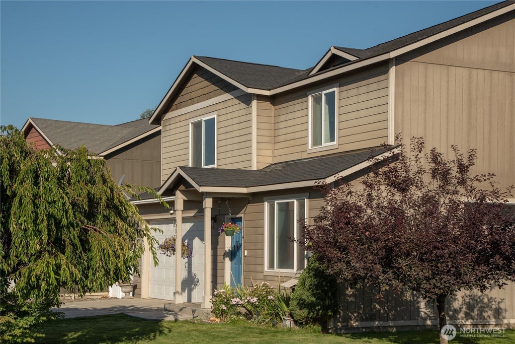 Photo of 1511 E Seattle Avenue, Ellensburg, WA 98926 (MLS # 2577779)