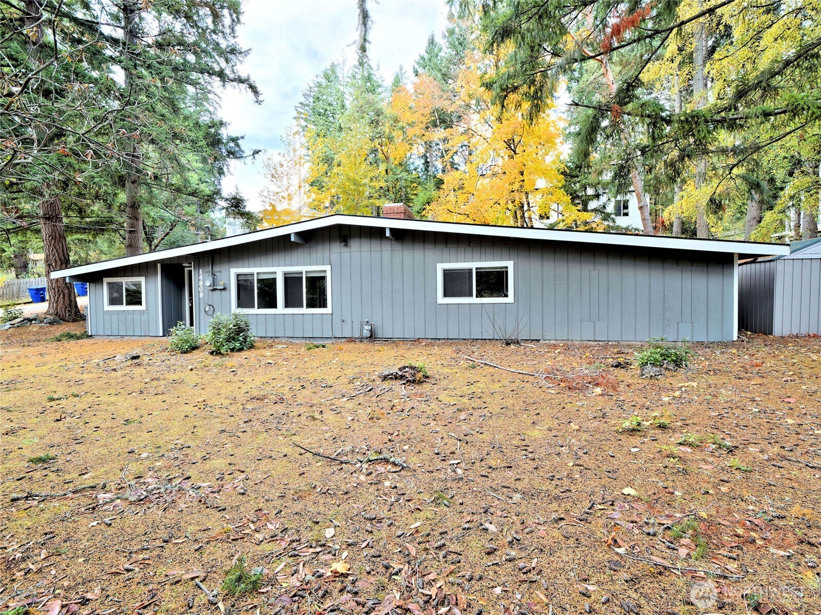 Bellevue, Washington 98006, United States, 4 Bedrooms Bedrooms, ,2 BathroomsBathrooms,Residential,Active,114245