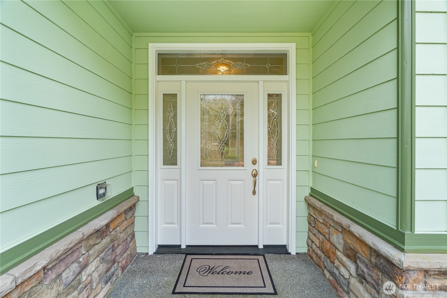 628 Linkshire Drive