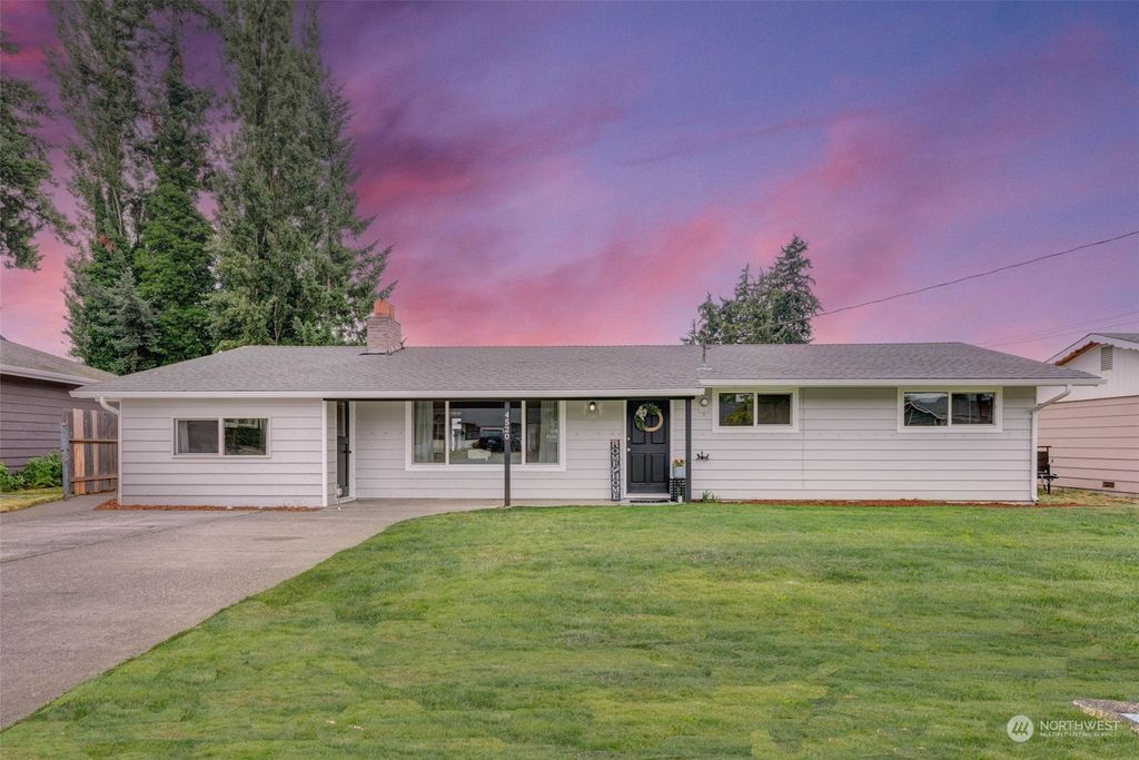 Photo of 4520 94th Place NE, Marysville, WA 98270 (MLS # 2143285)