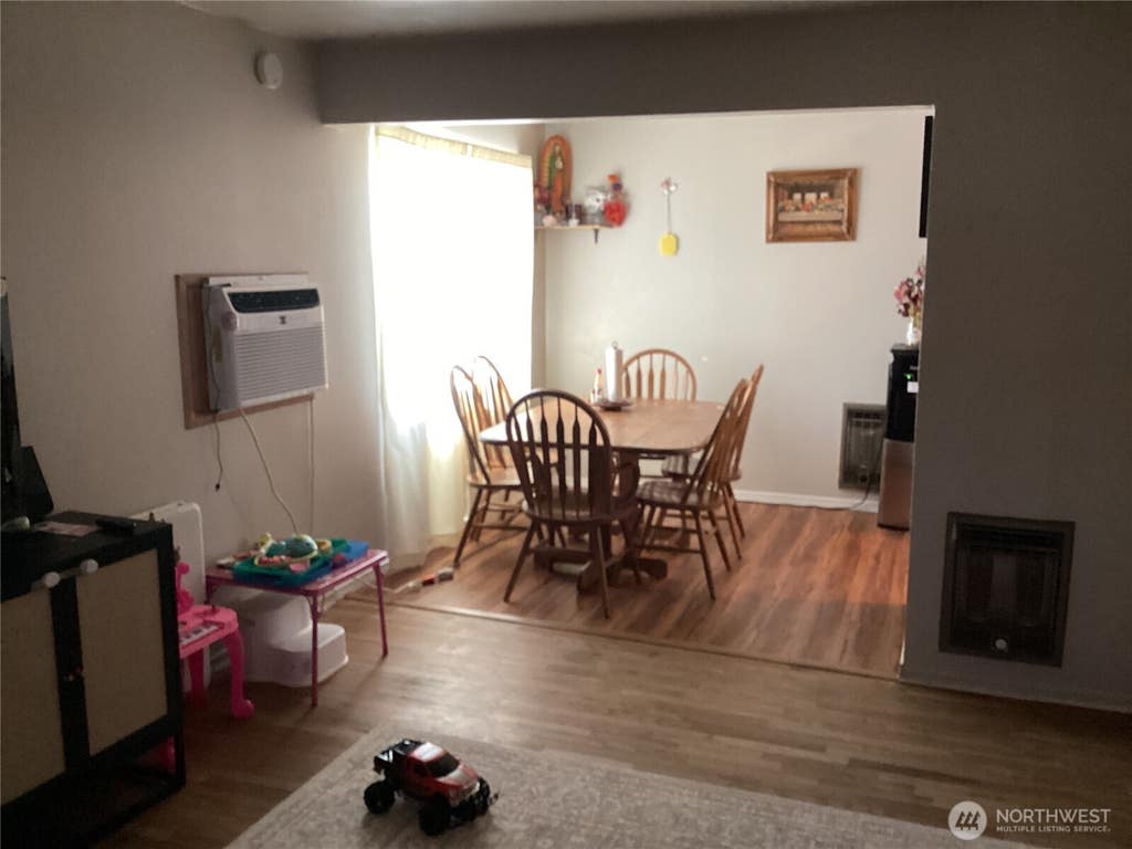 Photo of 1315 SE 2nd Avenue, Quincy, WA 98848 (MLS # 2568214)