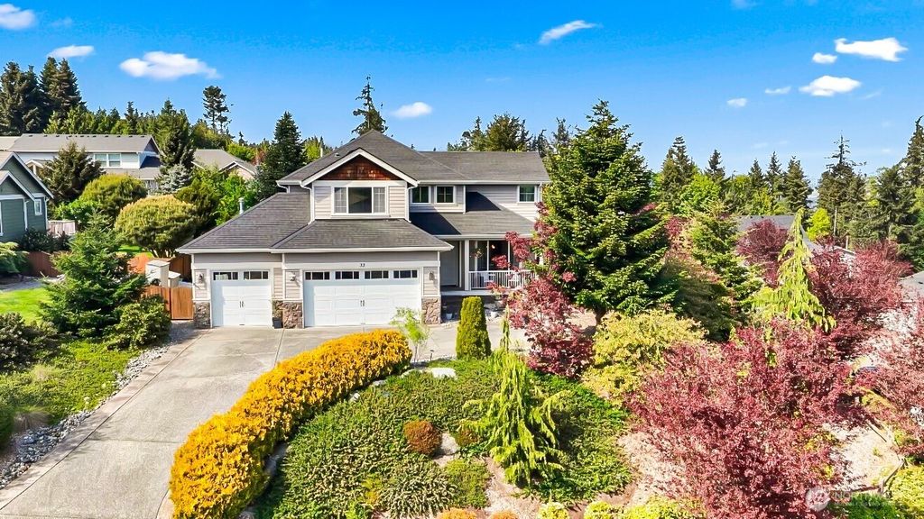 Photo of 33 Zermatt Court, Camano Island, WA 98282 (MLS # 2520473)