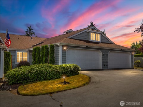 Photo of 6020 N Highlands Parkway #38E, Tacoma, WA 98406 (MLS # 2544473)