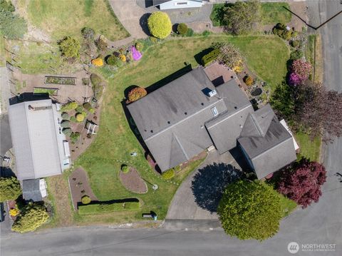 524 Carl Way Aberdeen WA 98520