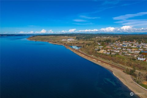 38 Puget Drive Steilacoom WA 98388