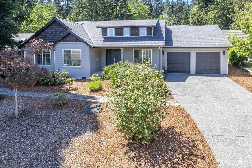 Photo of 70 Camano Lane, Port Ludlow, WA 98365 (MLS # 2523104)