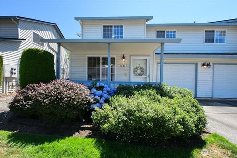 Photo of 17311 SE 15th Way, Vancouver, WA 98683 (MLS # 2488041)