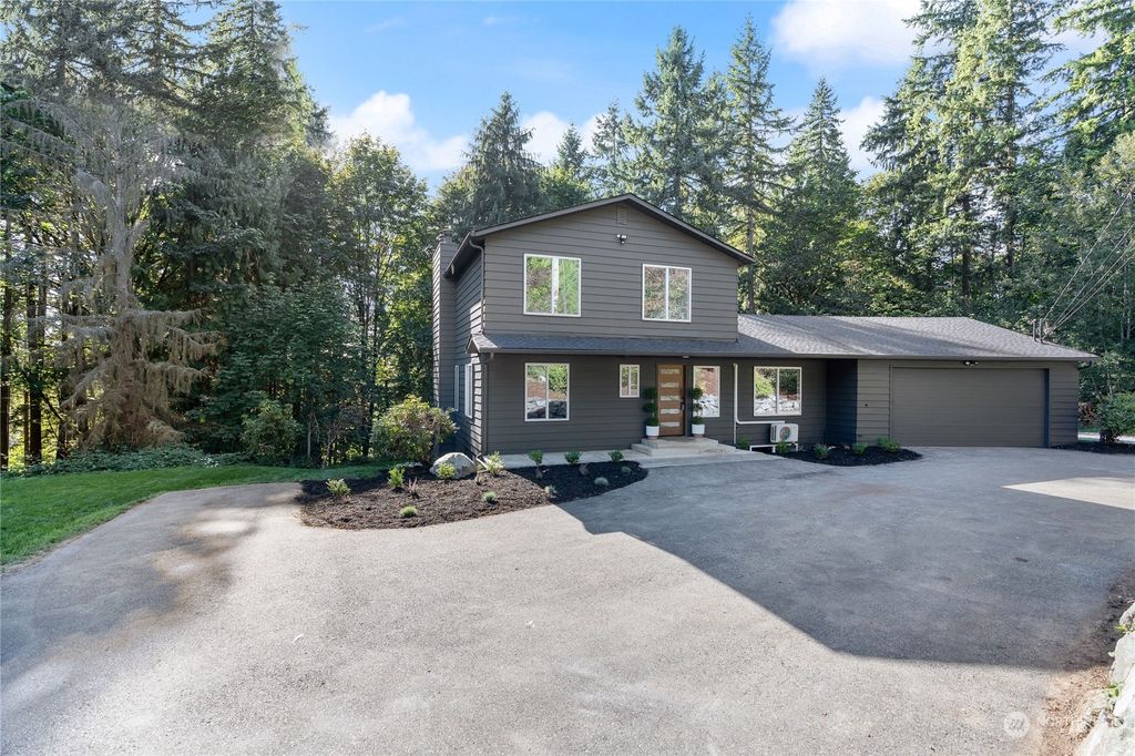 Photo of 17125 217th Place NE, Woodinville, WA 98077 (MLS # 2162318)