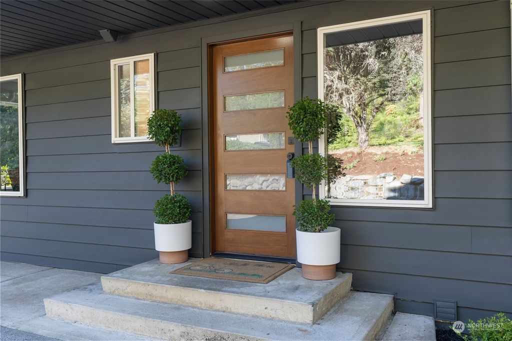 Photo of 17125 217th Place NE, Woodinville, WA 98077 (MLS # 2162318)