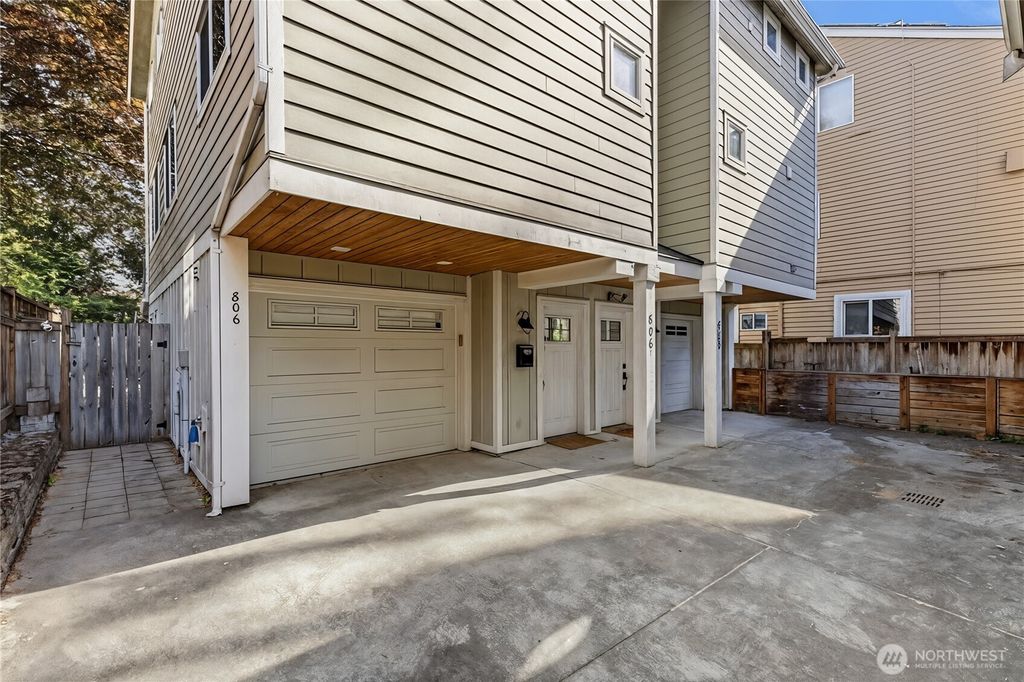 Photo of 806 N 49th Street, Seattle, WA 98103 (MLS # 2522190)