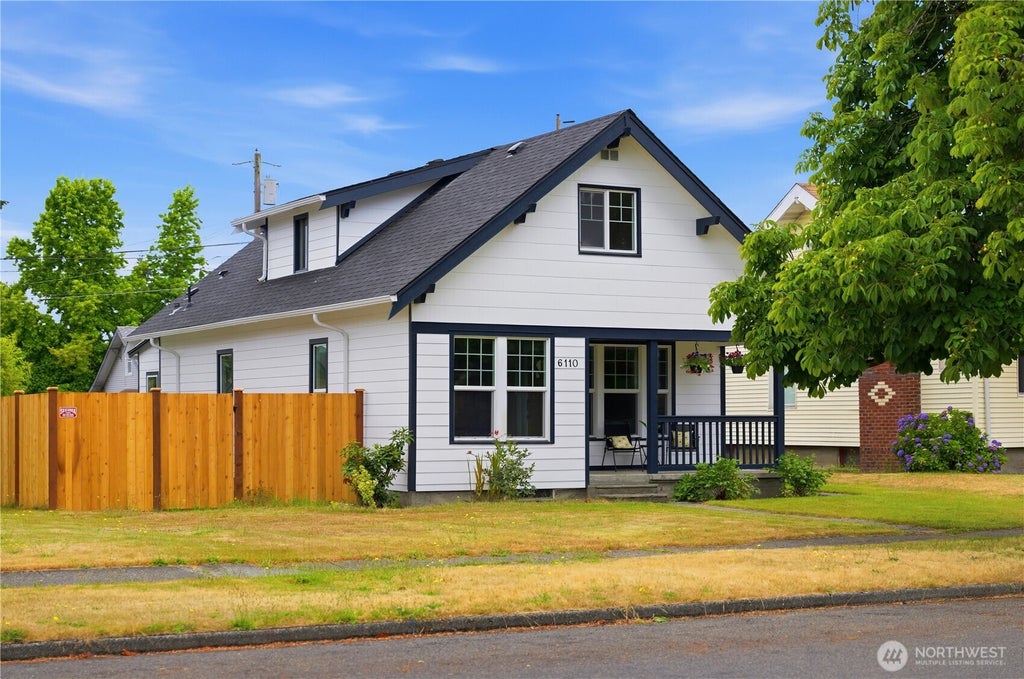 Photo of 6110 S Park Avenue, Tacoma, WA 98408 (MLS # 2551448)