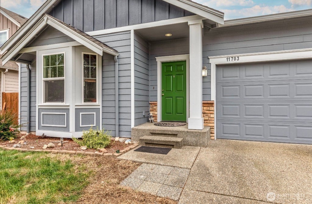 Photo of 11703 55th Avenue NE, Marysville, WA 98271 (MLS # 2546923)