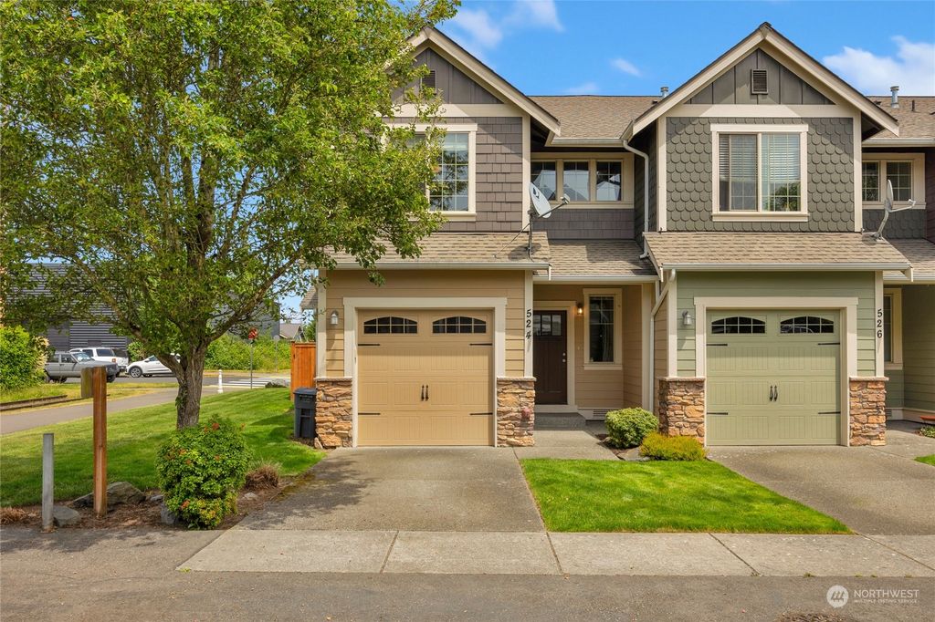 Photo of 524 Pearl Street, Snohomish, WA 98290 (MLS # 2253485)