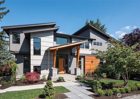 Photo of 10207 NE 21st Place, Bellevue, WA 98004 (MLS # 2553513)