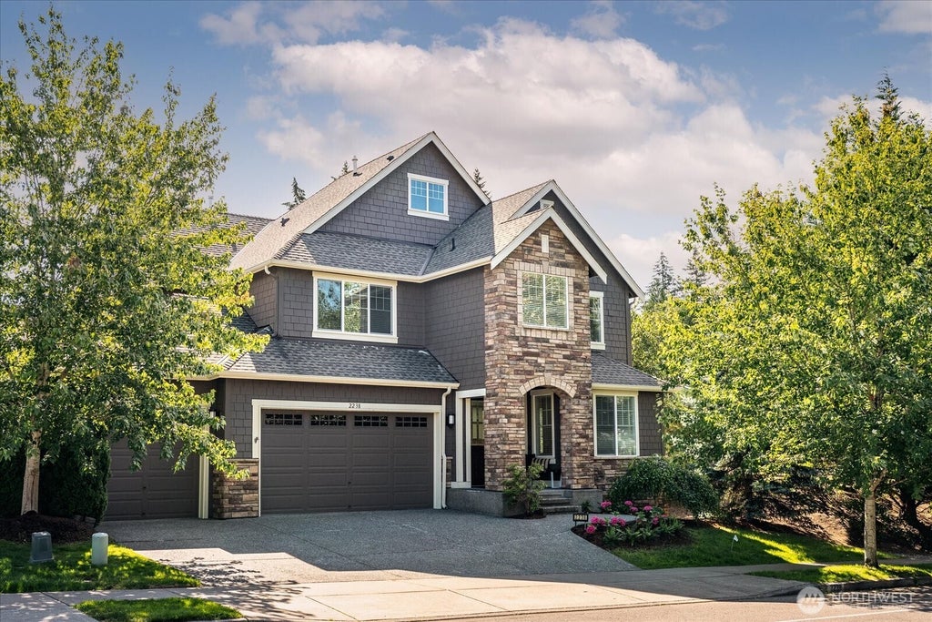 Photo of 2238 236th Ave AVE NE, Sammamish, WA 98074 (MLS # 2553396)