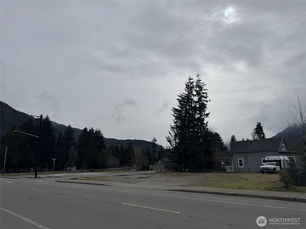 Photo of 1025 Darrington Street, Darrington, WA 98241 (MLS # 2343369)