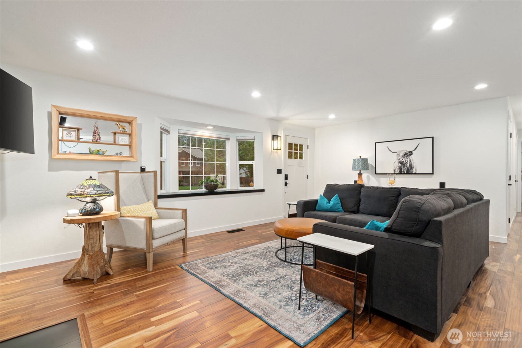 350 E Mountain View Drive