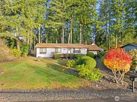 350 E Mountain View Drive Allyn WA 98524