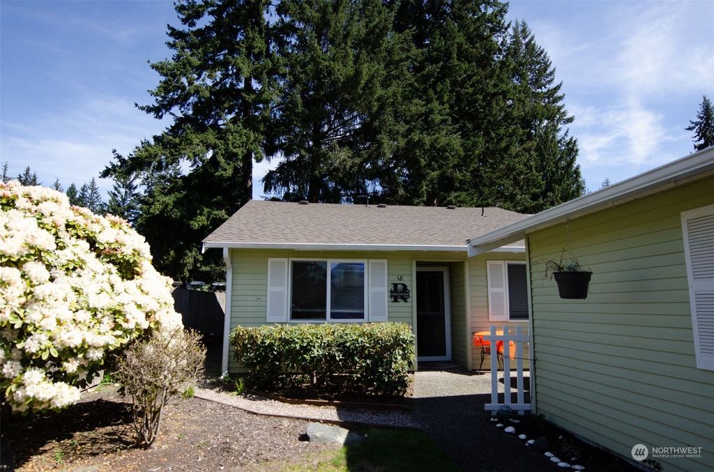 Photo of 8405 55th Avenue NE #18, Marysville, WA 98270 (MLS # 2229479)
