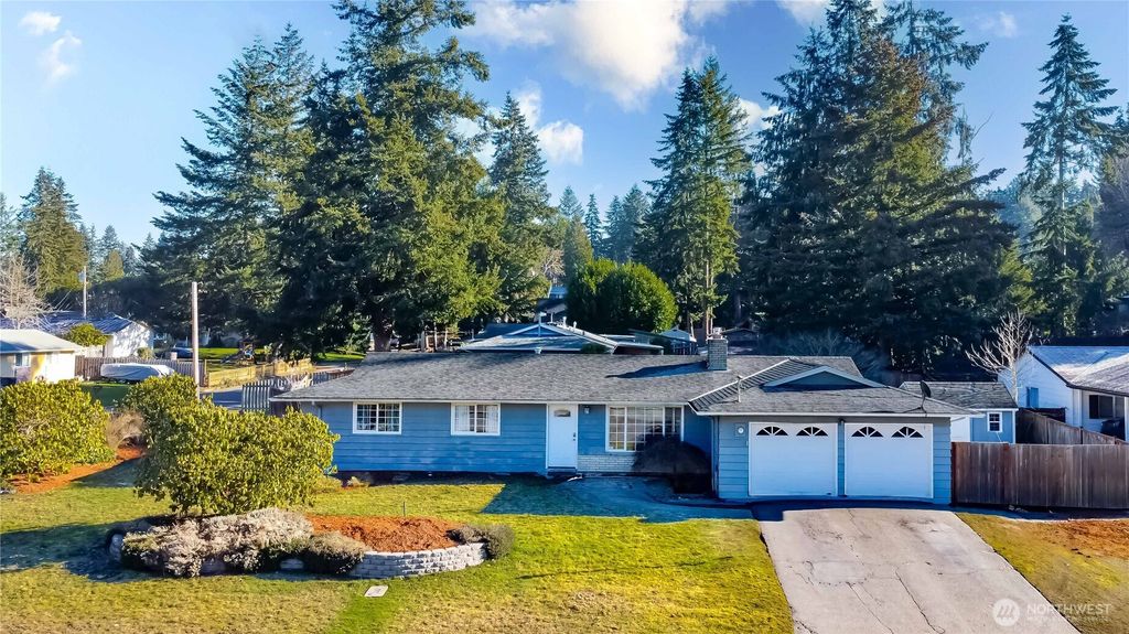 Photo of 30606 3rd Avenue S, Federal Way, WA 98003 (MLS # 2336111)