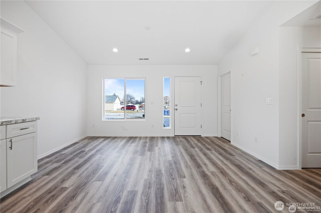 Photo of 0 Lot 23 Peach Street, Mattawa, WA 99349 (MLS # 2492118)