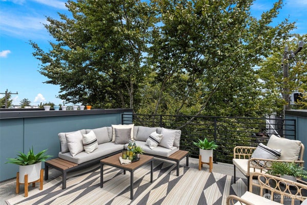 3029 BEACON AVE S, SEATTLE, WA 98144 - Image 2c656c7d73eadb4f0f6f5560e2b8545d/893859154