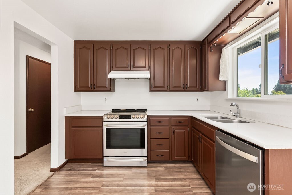 6114 47th Street Ct W