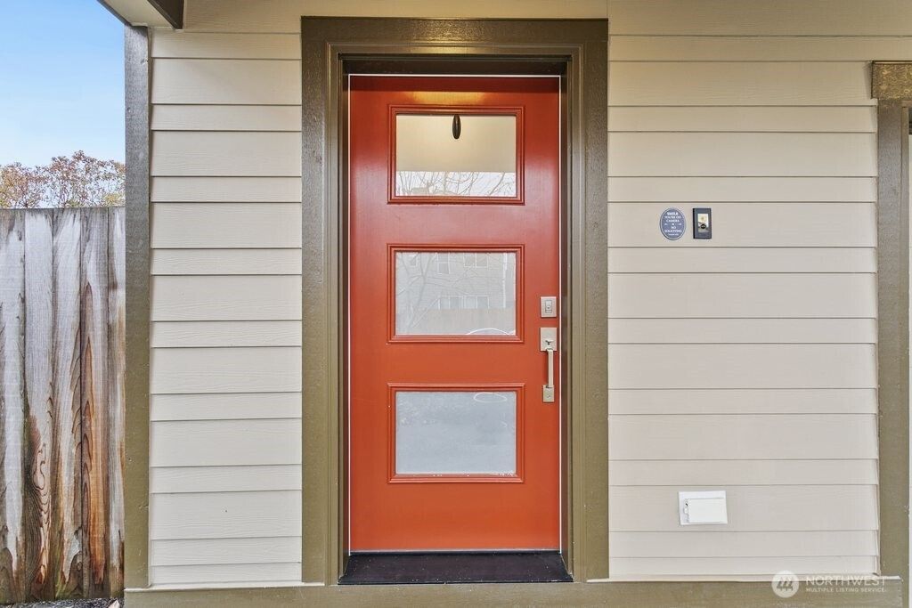 Photo of 8245 S 118th Court, Seattle, WA 98178 (MLS # 2343340)