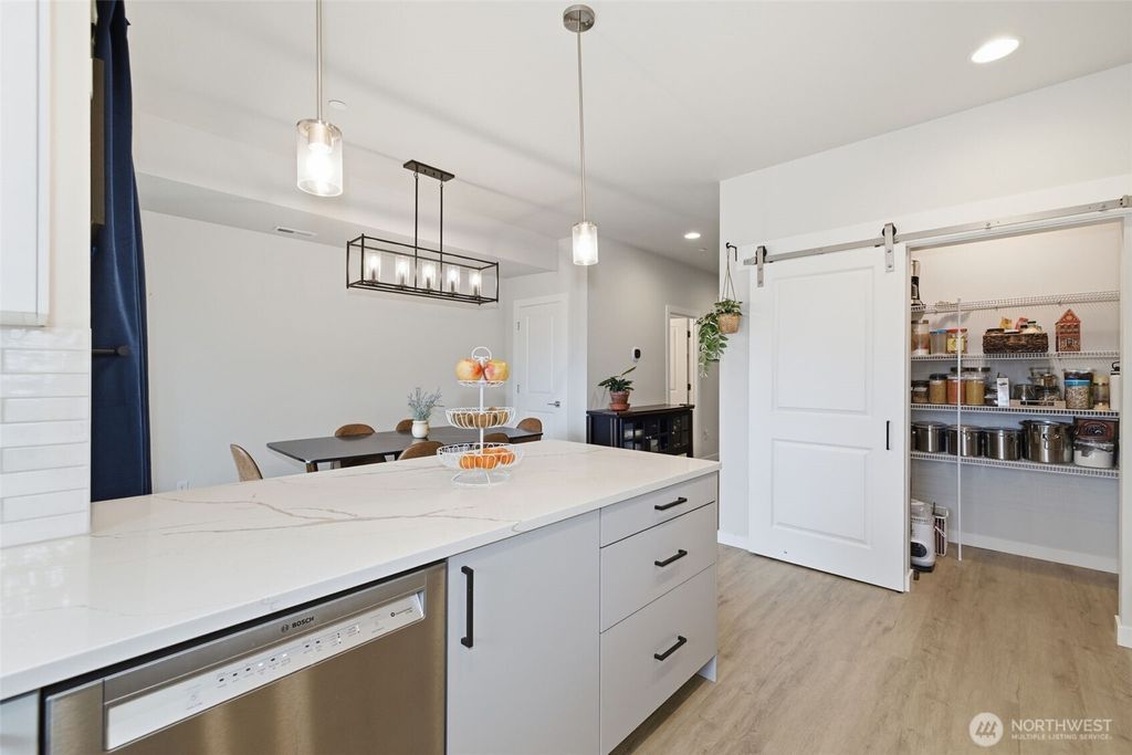 Photo of 806 164th Street SW #B3, Lynnwood, WA 98037 (MLS # 2505984)