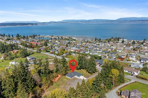 A home in Camano Island