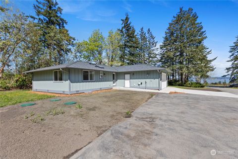 A home in Camano Island