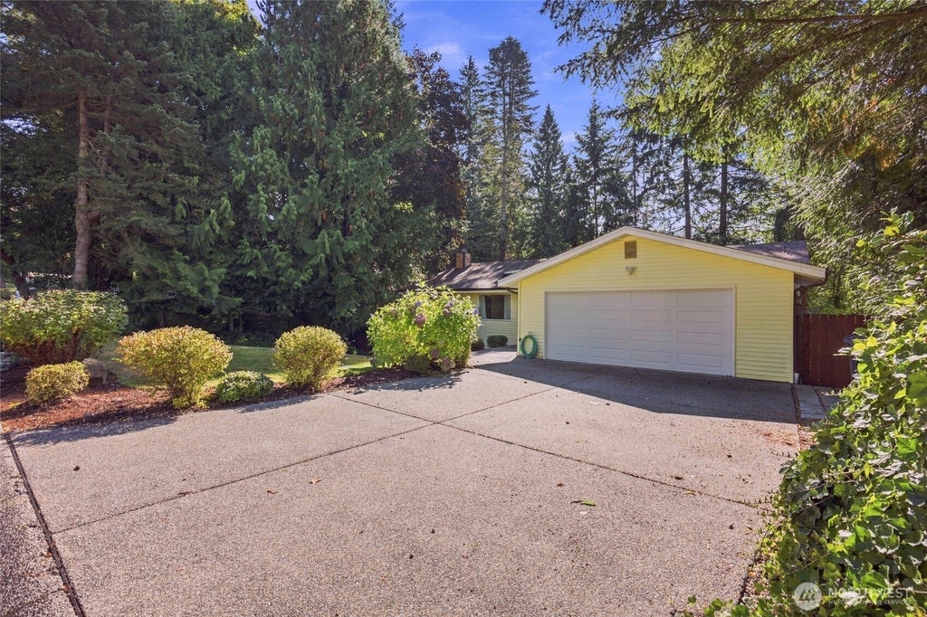 Photo of 2512 187th Place SE, Bothell, WA 98012 (MLS # 2593482)