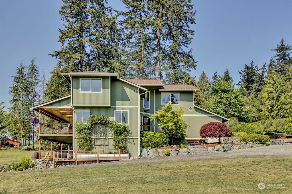 Photo of 7620 79th Avenue SE, Snohomish, WA 98290 (MLS # 2072317)