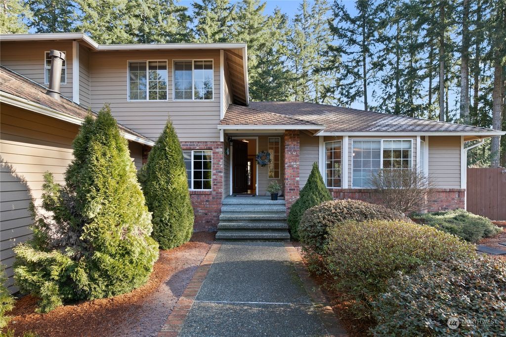 Photo of 32824 174th Place SE, Auburn, WA 98092 (MLS # 2322278)