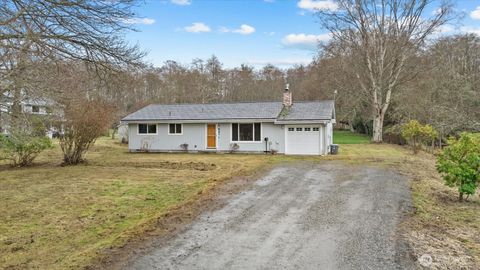 Photo of 967 Edgecliff Drive, Langley, WA 98260 (MLS # 2460303)