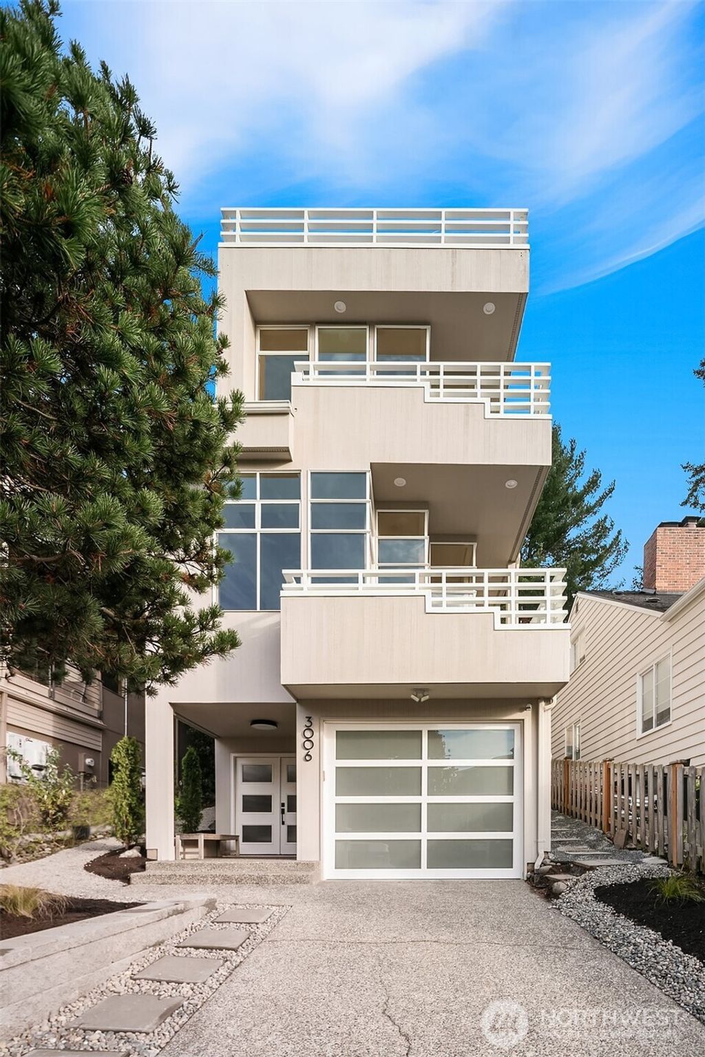 Photo of 3006 44th Avenue W, Seattle, WA 98199 (MLS # 2454775)