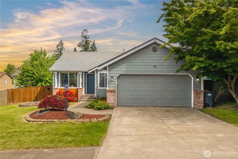 Photo of 1623 197th Street Ct E, Spanaway, WA 98387 (MLS # 2527042)