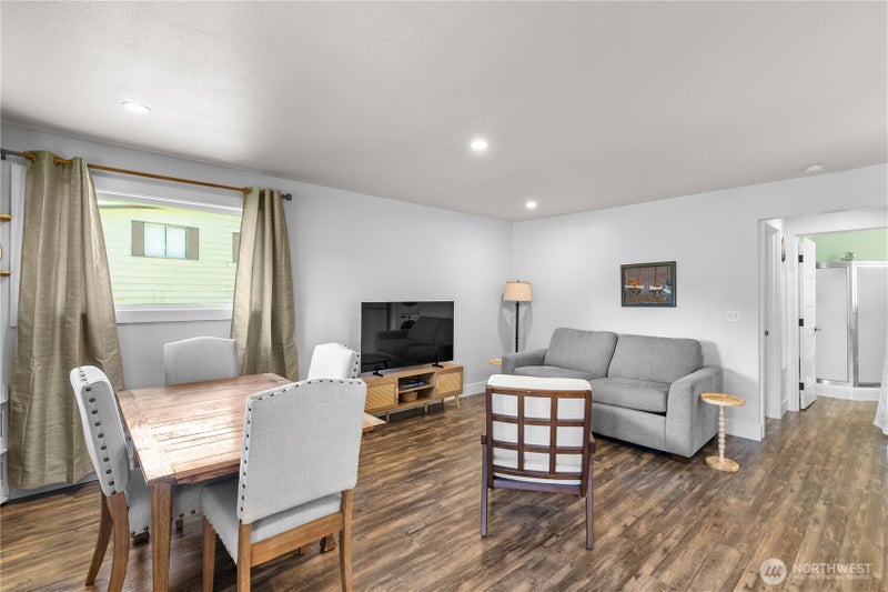 886 Cranberry Road