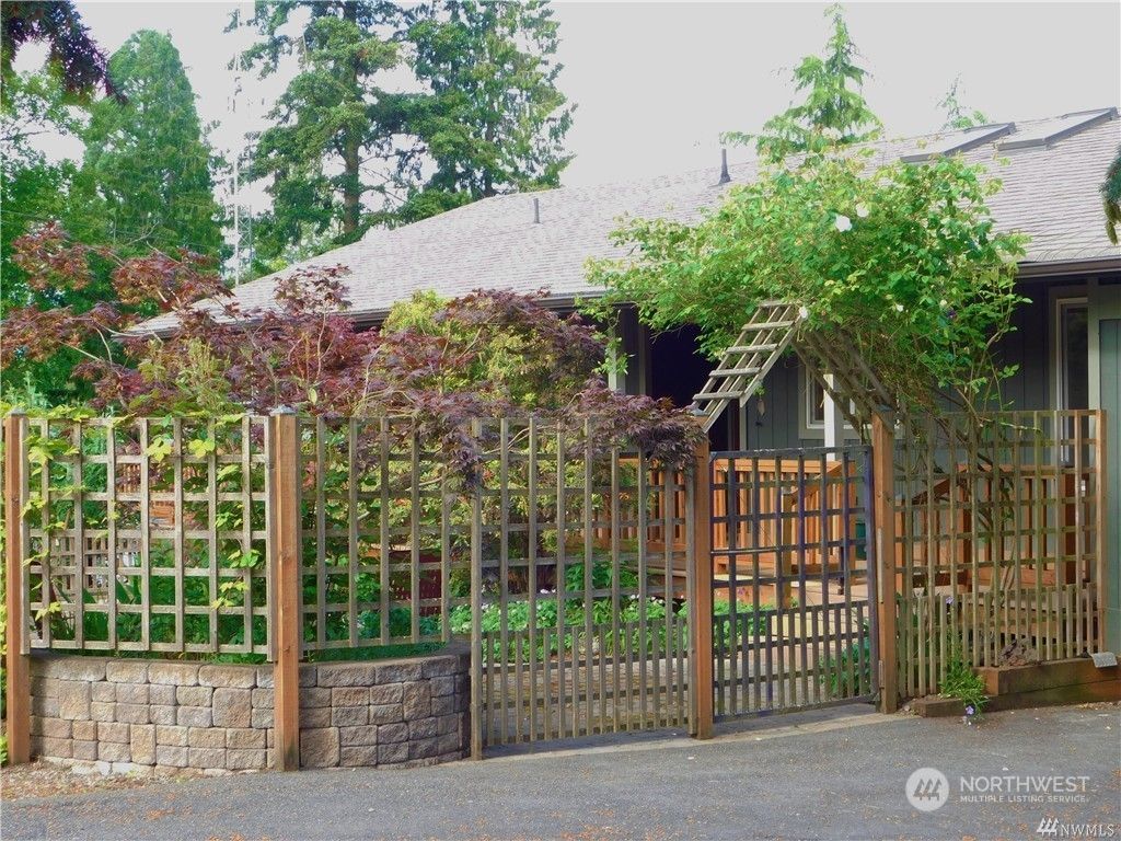 Photo of 17234 51st Avenue S, SeaTac, WA 98188 (MLS # 2180737)