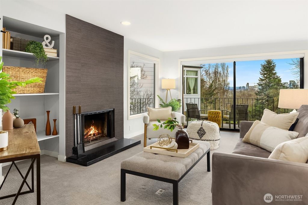 Photo of 507 Howe Street #A, Seattle, WA 98109 (MLS # 2498347)