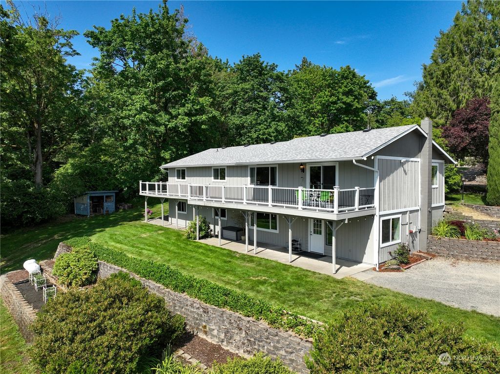 Photo of 40803 218th Avenue SE, Enumclaw, WA 98022 (MLS # 2077952)