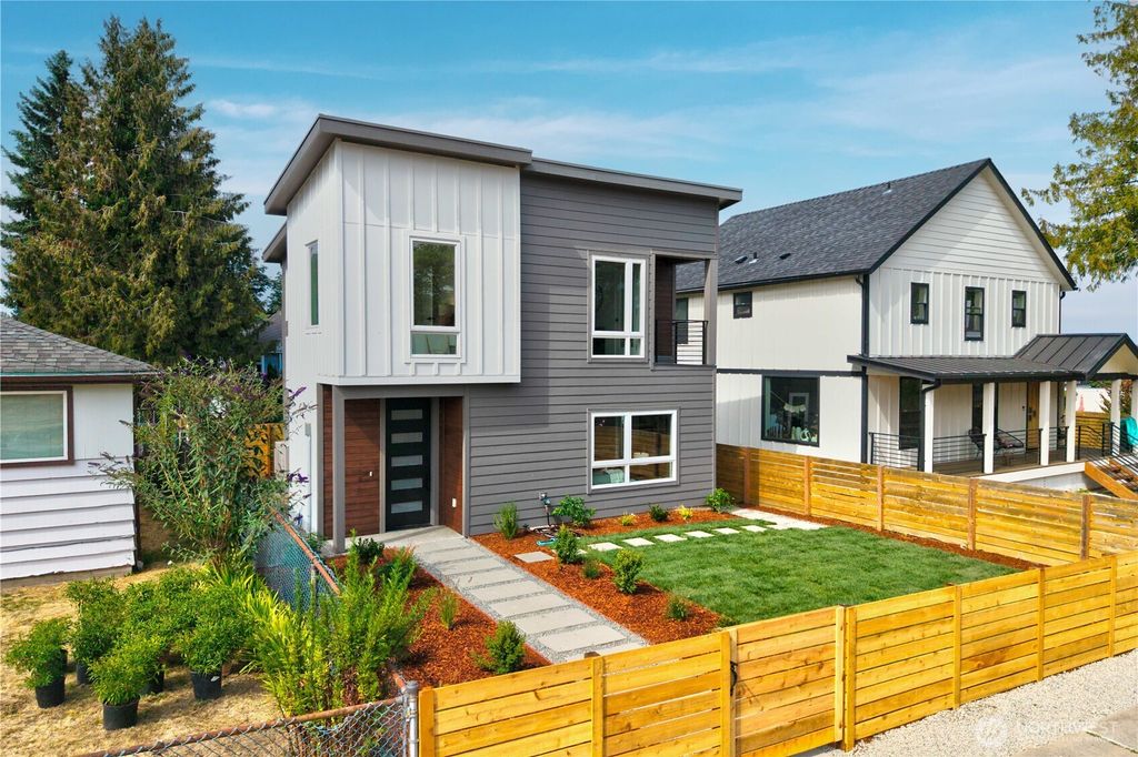 Photo of 10005 62nd Avenue S, Seattle, WA 98178 (MLS # 2429929)