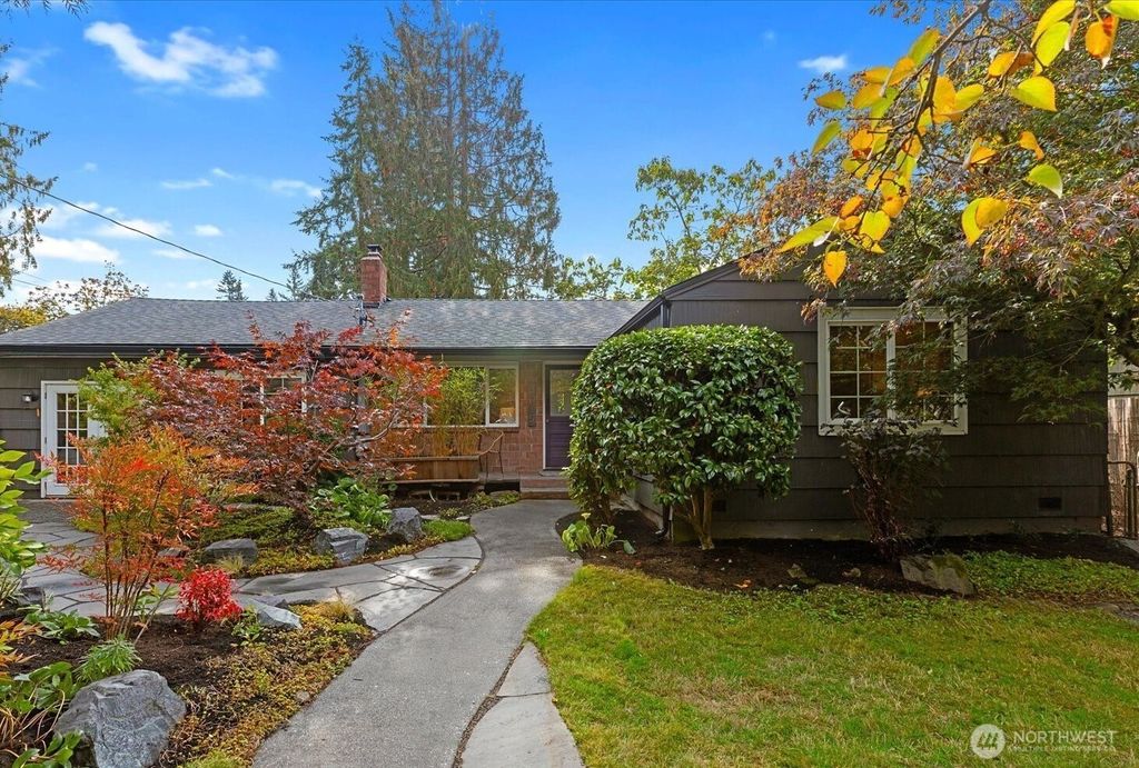 Photo of 3009 NE 135th Street, Seattle, WA 98125 (MLS # 2444631)