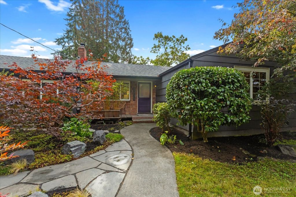 Photo of 3009 NE 135th Street, Seattle, WA 98125 (MLS # 2444631)