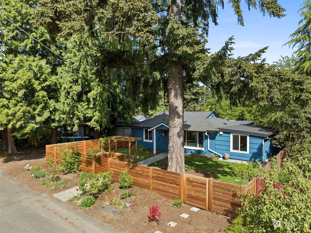 Photo of 1334 N 121st Street, Seattle, WA 98133 (MLS # 2228562)
