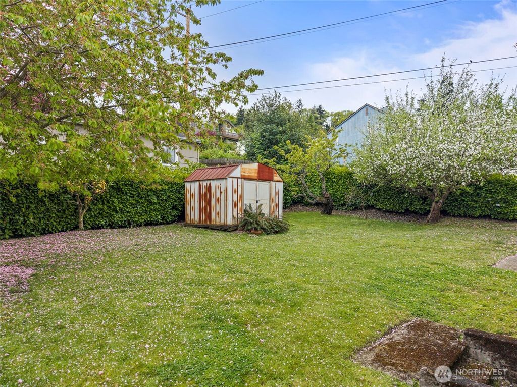 Photo of 8403 S 120th St St, Seattle, WA 98178 (MLS # 2512547)